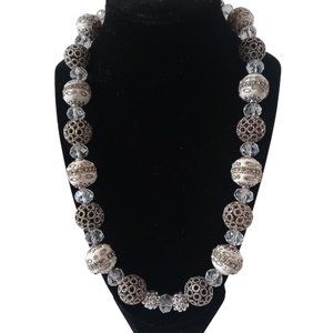 White and Silver Beaded Necklace